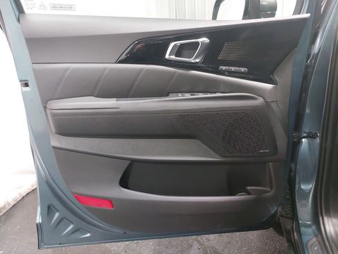 New 2026 Kia Carnival SX Prestige image 30