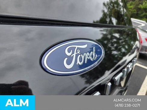 Used 2025 Ford Expedition Platinum AWD/4WD image 12