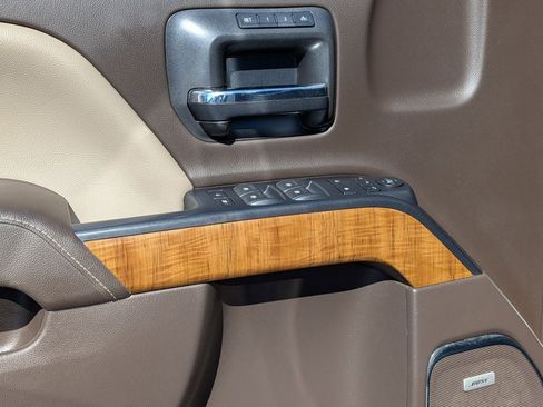 Used 2018 GMC Sierra 1500 SLT image 13