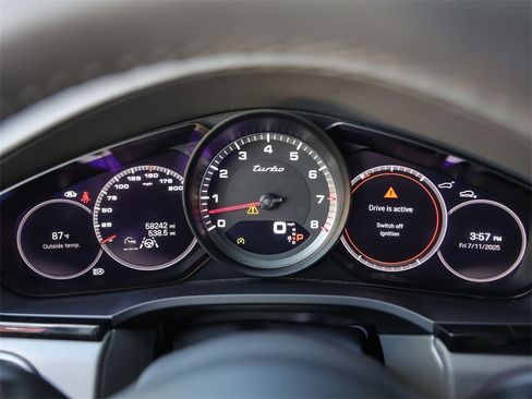 Certified 2022 Porsche Cayenne Turbo image 15