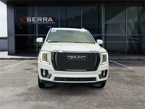 Used 2023 GMC Yukon Denali Ultimate image 8