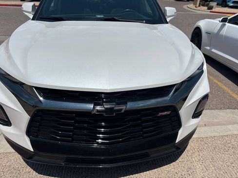 Used 2021 Chevrolet Blazer RS w/ Enhanced Convenience Package FWD image 4