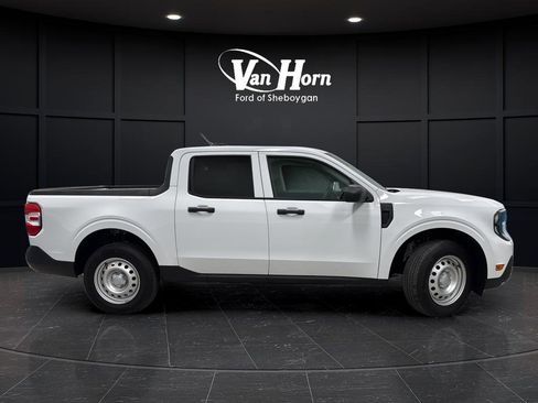 Used 2025 Ford Maverick XL w/ Equipment Group 101A AWD/4WD image 8