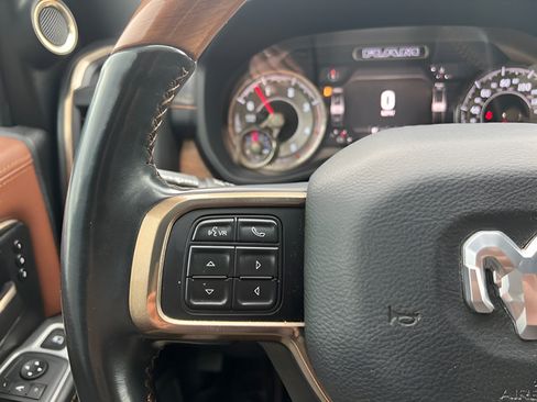 Used 2020 RAM 2500 Limited AWD/4WD image 17