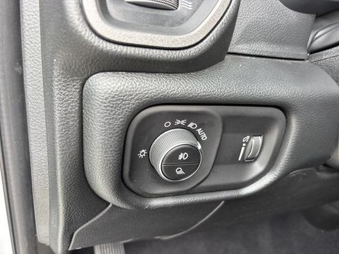 Used 2026 RAM 2500 Tradesman AWD/4WD image 21