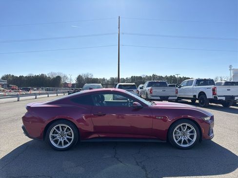 Certified 2025 Ford Mustang GT Premium image 4
