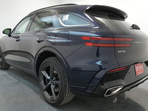 New 2026 Genesis GV70 3.5T Sport Prestige image 6