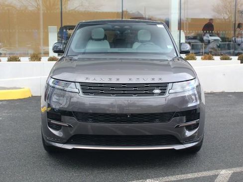 Used 2025 Land Rover Range Rover Sport Dynamic SE image 8