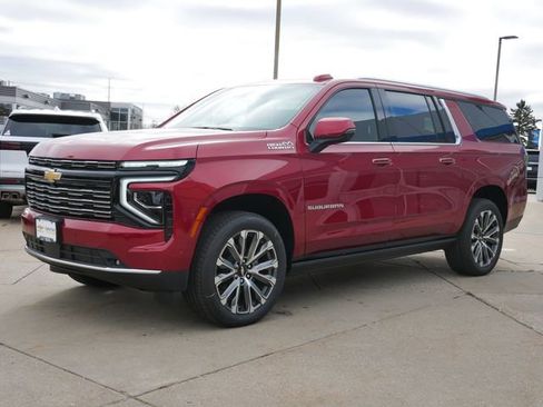New 2026 Chevrolet Suburban High Country AWD/4WD image 3