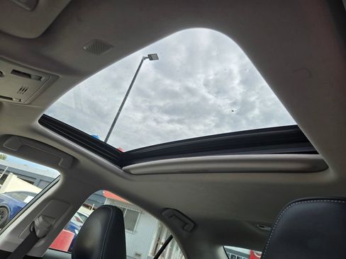 Used 2018 Lexus IS 300 w/ Accessory Package image 17