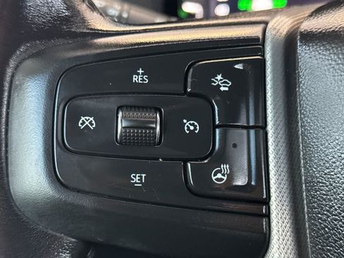 Used 2022 GMC Yukon Denali AWD/4WD image 29