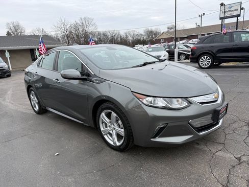 Used 2017 Chevrolet Volt LT image 4
