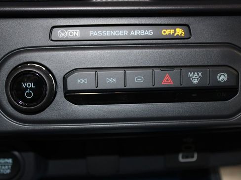 New 2025 Ford Maverick XLT w/ XLT Luxury Package image 47