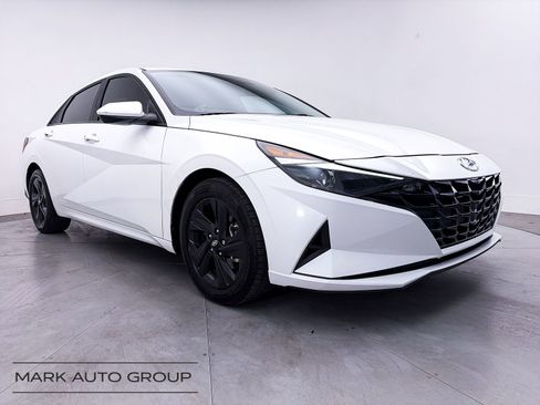 Used 2021 Hyundai Elantra SEL FWD image 1