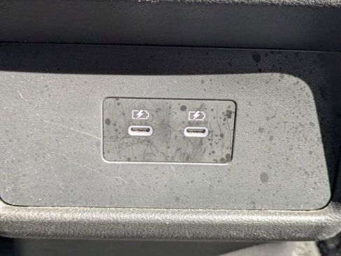 Used 2024 Nissan Rogue SV image 15