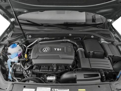 Used 2017 Volkswagen Passat 1.8T R-Line FWD image 13