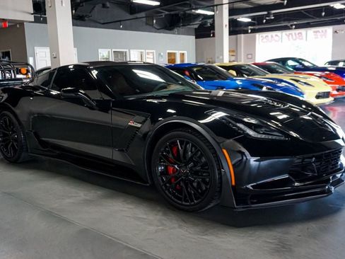 Used 2017 Chevrolet Corvette Z06 RWD image 39