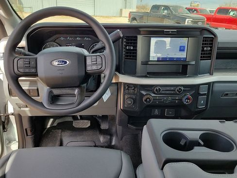 New 2026 Ford F350 XL w/ XL Chrome Package AWD/4WD image 17