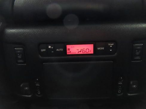 Used 2018 Nissan Armada Platinum w/ Captain Seat Package image 35