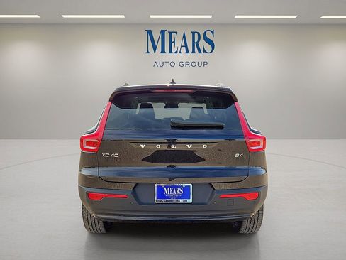 New 2026 Volvo XC40 B4 Plus w/ Protection Package Premier image 4