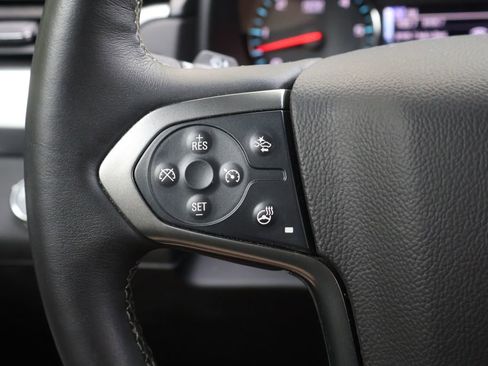 Used 2018 Chevrolet Tahoe Premier AWD/4WD image 31