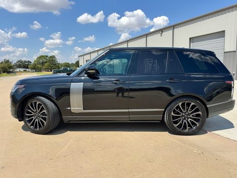 Used 2018 Land Rover Range Rover Autobiography AWD/4WD image 3