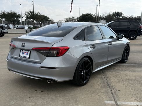 Used 2022 Honda Civic Sport image 5