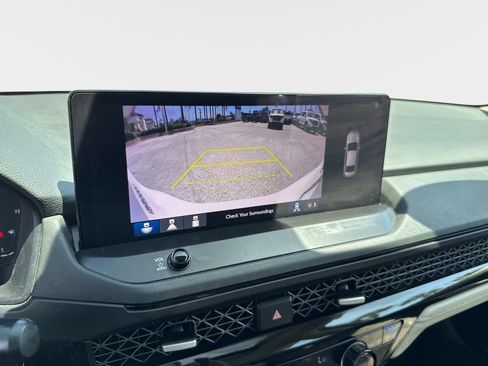 Used 2023 Honda Accord Touring image 19