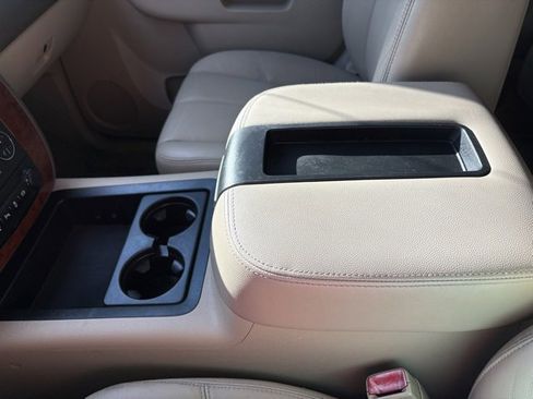 Used 2014 Chevrolet Silverado 2500 LTZ w/ LTZ Plus Package image 14