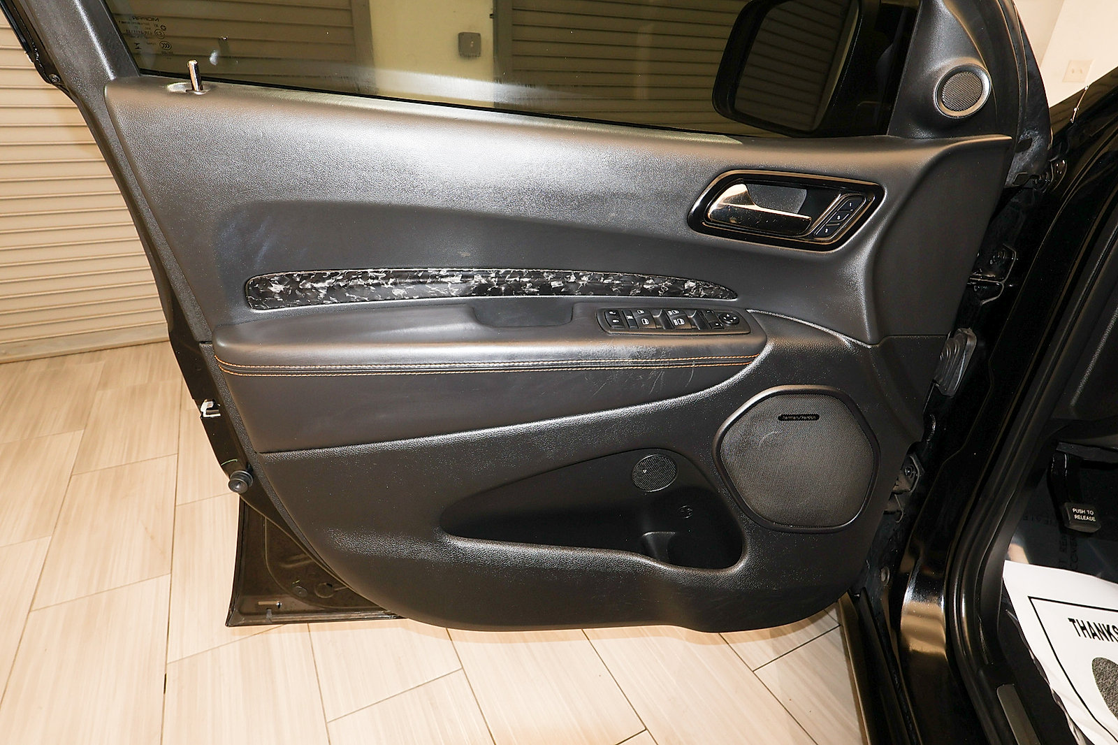 Used 2023 Dodge Durango R/T w/ Hemi Orange Plus Package AWD/4WD image 13