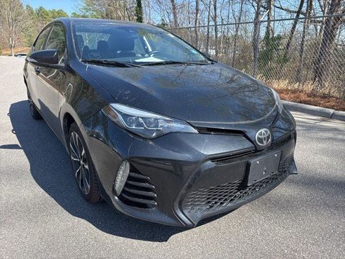 Used 2017 Toyota Corolla LE image 10