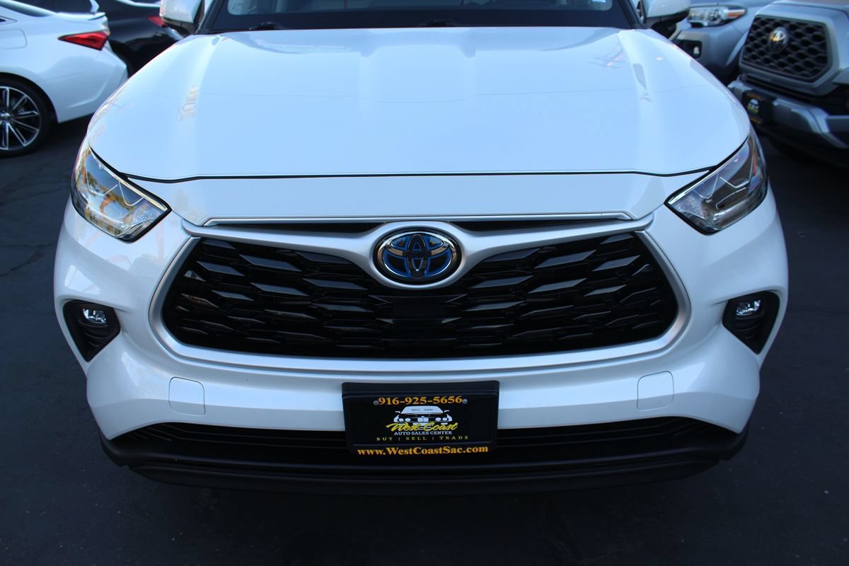 Used 2023 Toyota Highlander Bronze Edition AWD/4WD image 9