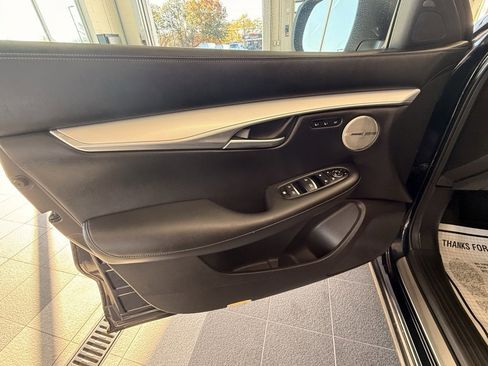 Used 2022 INFINITI QX50 Essential image 41