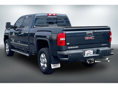 Used 2018 GMC Sierra 3500 Denali w/ Duramax Plus Package AWD/4WD image 4