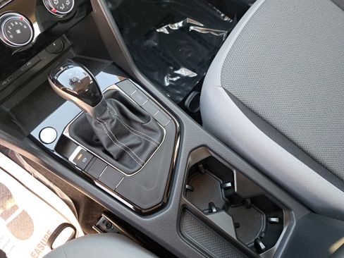 Certified 2024 Volkswagen Taos S w/ MDO Package image 23