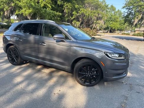 Used 2022 Lincoln Nautilus Reserve FWD image 6