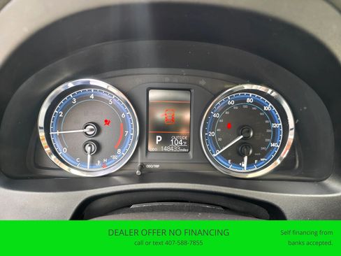 Used 2017 Toyota Corolla LE FWD image 20