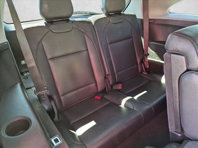 Used 2020 Acura MDX FWD image 18