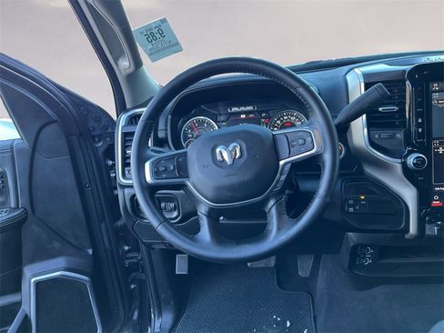 Used 2024 RAM 2500 Laramie image 12