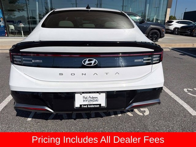 Used 2026 Hyundai Sonata SEL FWD image 2