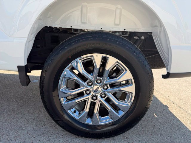Used 2025 Ford F150 Lariat w/ Equipment Group 501A Mid AWD/4WD image 8