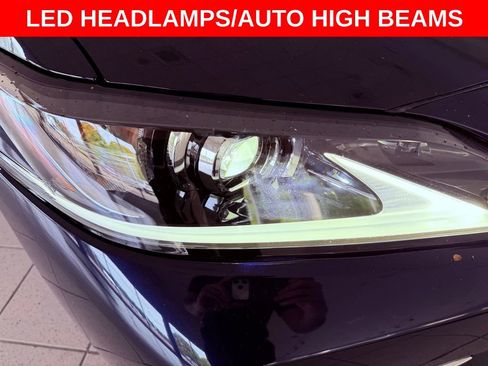 Certified 2025 Lexus ES 350 w/ Premium Package image 10