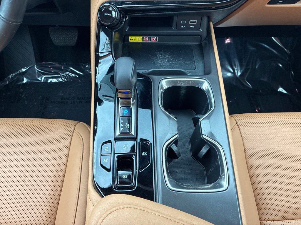 Certified 2024 Lexus NX 350h AWD w/ Vision Package image 23