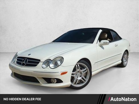 Used 2009 Mercedes-Benz CLK 550 Cabriolet image 1