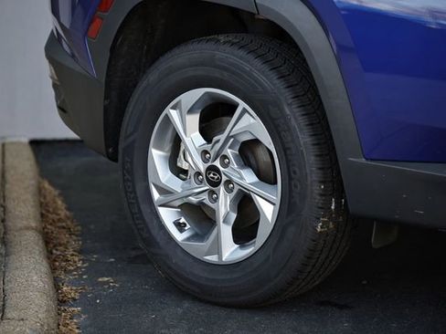 Used 2023 Hyundai Tucson SE image 6