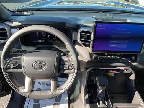Used 2025 Toyota Tundra Limited image 5