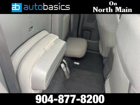 Used 2019 Nissan Frontier S image 14