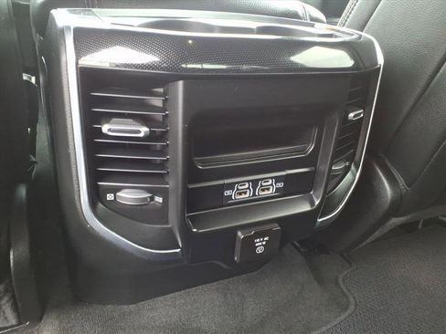 Used 2022 RAM 1500 Laramie w/ Sport Appearance Package image 7