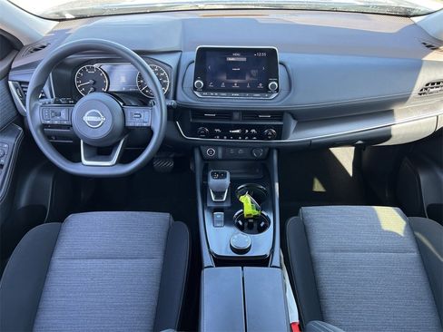 Certified 2023 Nissan Rogue SV image 8