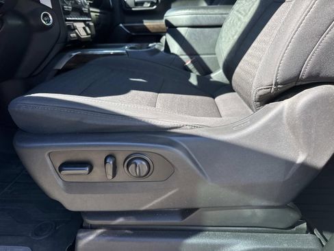 Used 2020 GMC Sierra 1500 Elevation w/ Elevation Value Package image 19